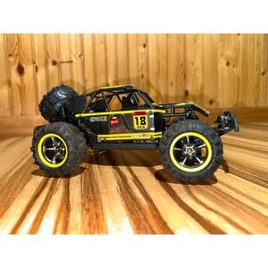 Enzo Off Road 4x4  RC. Needs RC